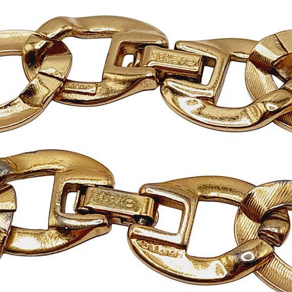 Vintage MONET Gold Plated Chain Necklace & Bracelet Set – Bold Links - Picture 6 of 10